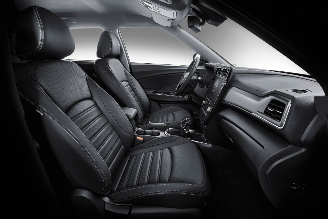 Tivoli black interior